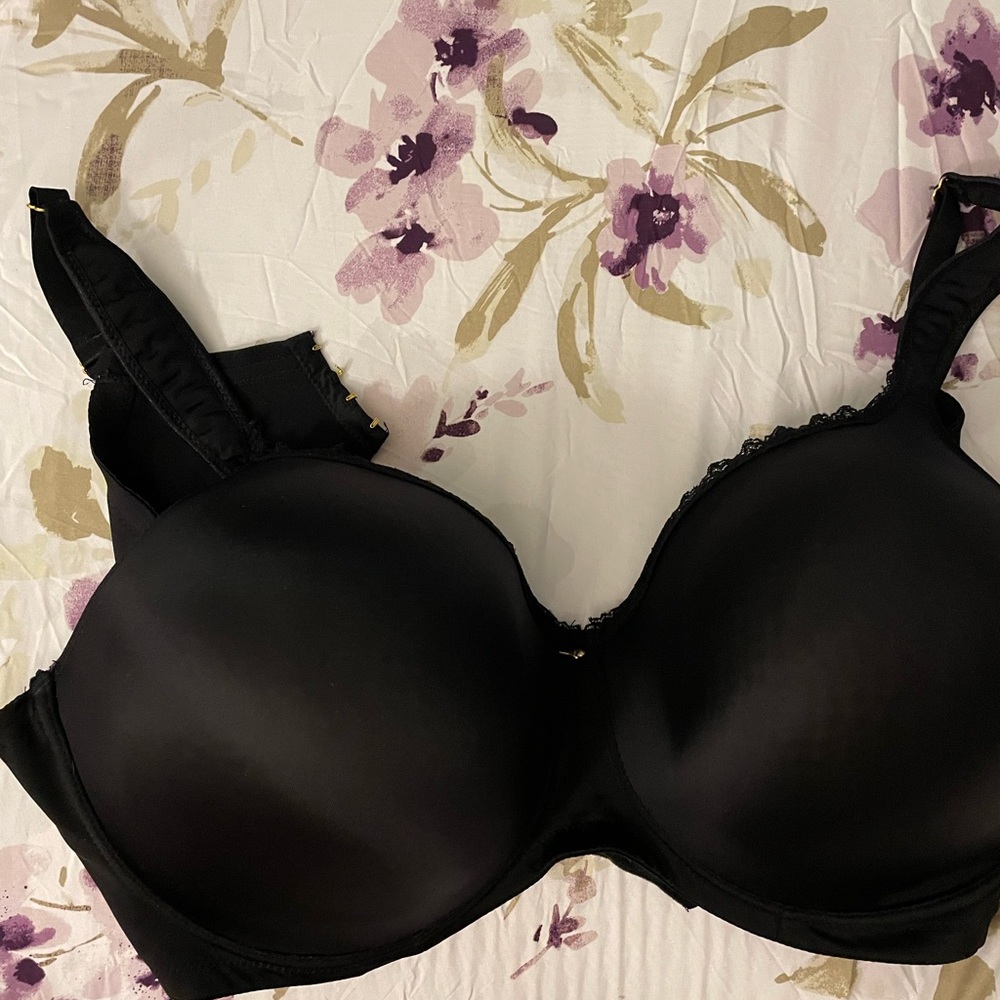 Full coverage 46ddd Ashley Stewart Butterfly bra